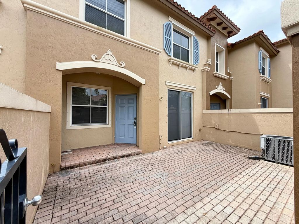 6550 Morgan Hill Trail #1904, West Palm Beach