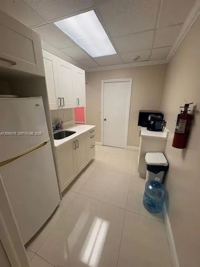 4 of 6 - 800 E Cypress Creek Road #2408, Fort Lauderdale, FL