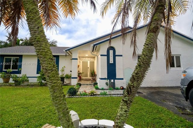 2 of 10 - 13814 Sw 281 Street Sw, Homestead, FL