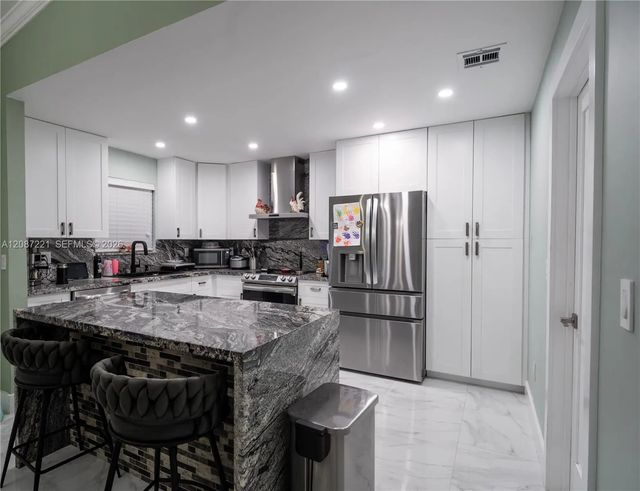 4 of 10 - 13814 Sw 281 Street Sw, Homestead, FL
