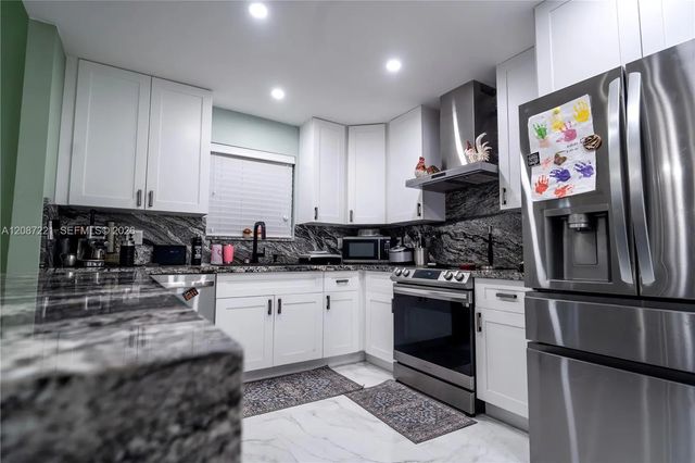 5 of 10 - 13814 Sw 281 Street Sw, Homestead, FL