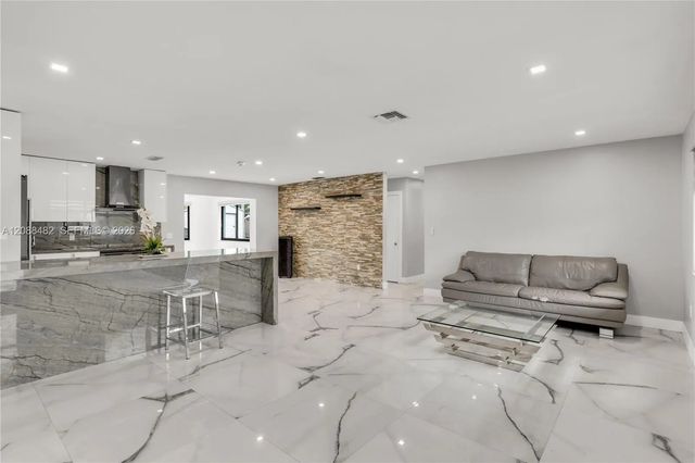 5 of 39 - 18731 Sw 87th Avenue, Cutler Bay, FL