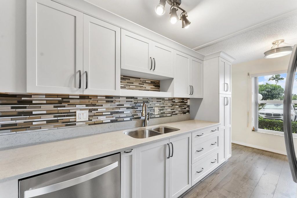 1160 Mahogany Way #103, Delray Beach