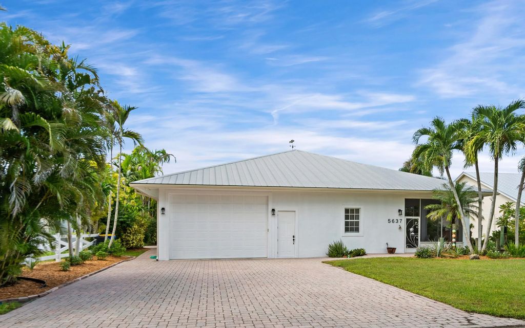 5637 Se Major Way, Stuart