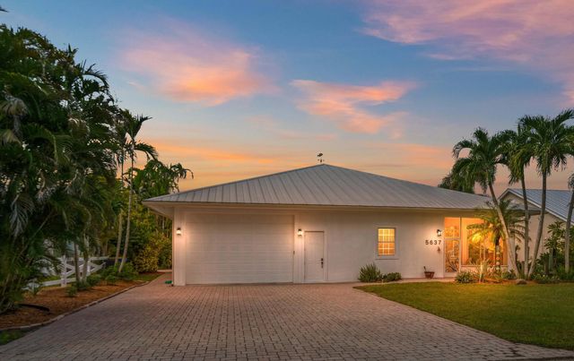 2 of 56 - 5637 Se Major Way, Stuart, FL