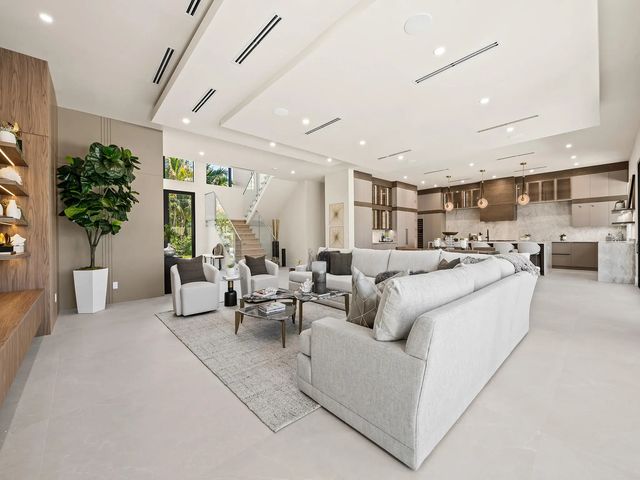 3 of 17 - 1123 Sw 21st Street, Boca Raton, FL