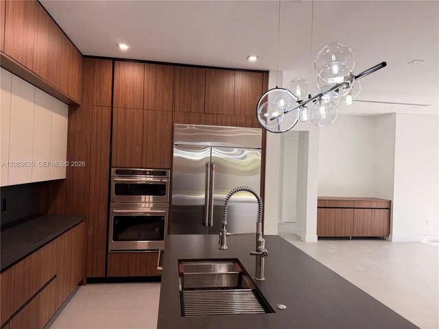 3 of 24 - 6790 Sw 55th Street, Miami, FL
