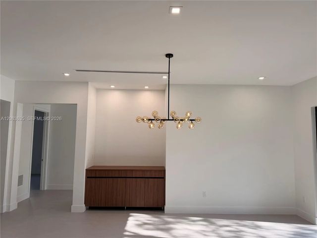 4 of 24 - 6790 Sw 55th Street, Miami, FL