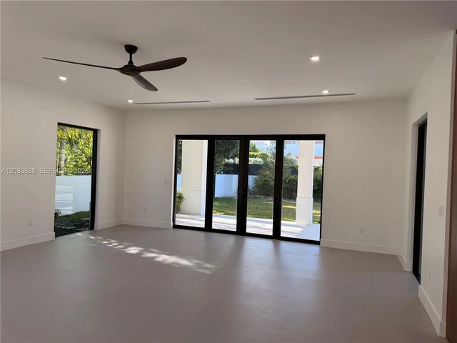 5 of 24 - 6790 Sw 55th Street, Miami, FL