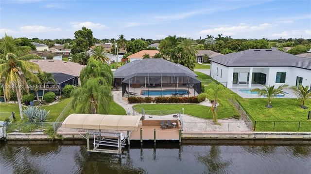 3 of 46 - 1327 Se 17th Street, Cape Coral, FL