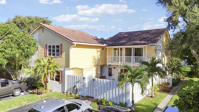 232 Seabreeze Circle, Jupiter