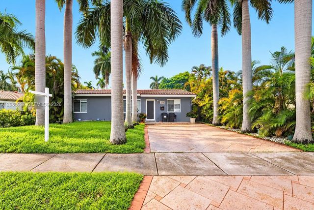 918 Ne 4th Street, Hallandale Beach