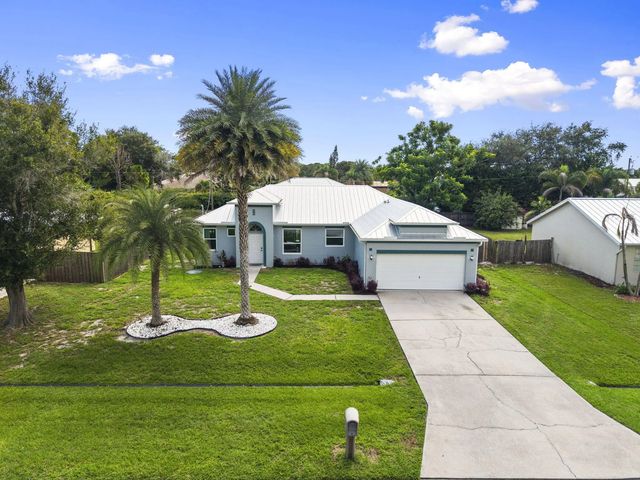 2 of 37 - 1731 Se Ridgewood Street, Port St. Lucie, FL