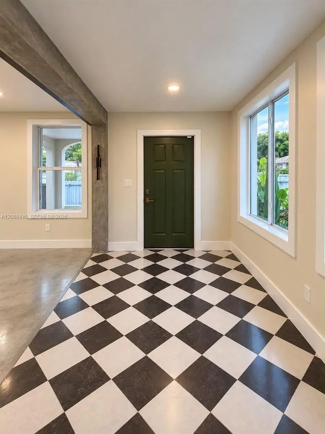 3 of 16 - 1922 Nw 47th Terrace, Miami, FL