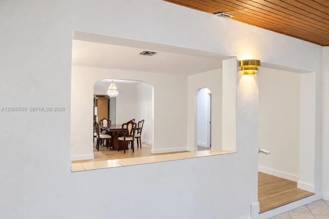4 of 18 - 1771 Sw 21st Street, Miami, FL