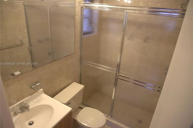5 of 18 - 1771 Sw 21st Street, Miami, FL