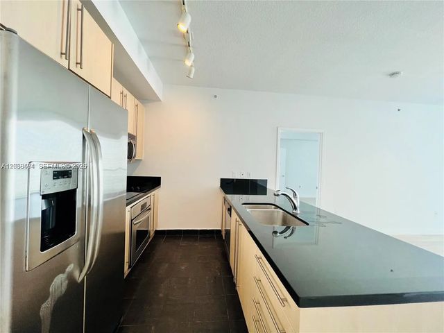 4 of 17 - 79 Sw 12th Street #2310-s, Miami, FL