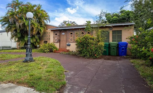 2 of 44 - 4070 Nw 6th Street, Miami, FL
