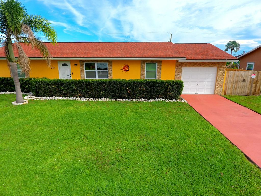 751 Nw Tremont Avenue, Port St. Lucie