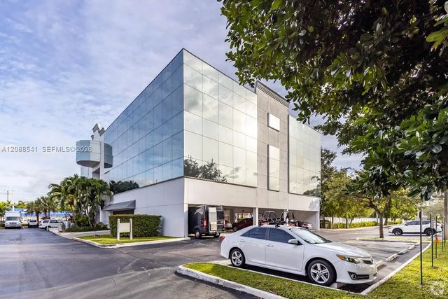 2 of 5 - 800 E Cypress Creek Road #2409, Fort Lauderdale, FL