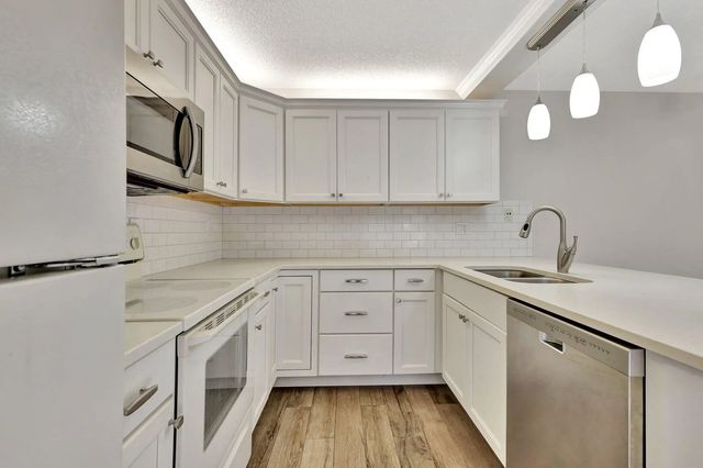 2 of 39 - 7118 71st Way, West Palm Beach, FL