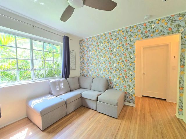 5 of 22 - 12660 Ne 4th Avenue, North Miami, FL