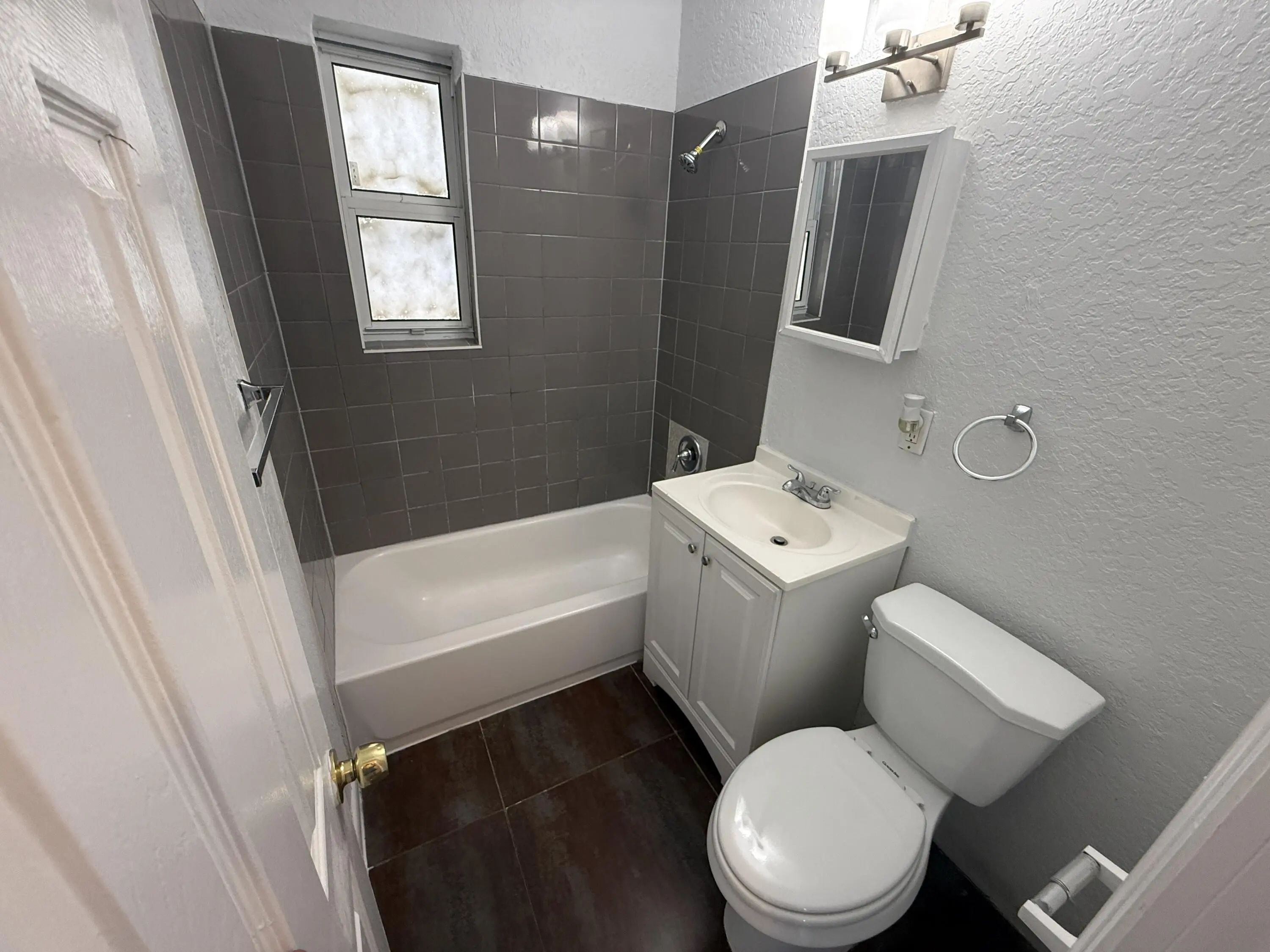 1642 Nw 13th Court, Fort Lauderdale