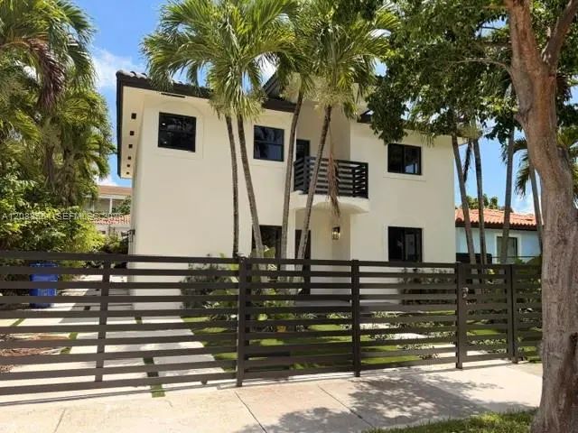 1936 Sw 18th Street, Miami