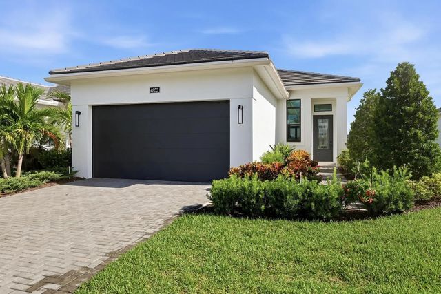 3 of 48 - 4853 Saint Armands Way, Westlake, FL