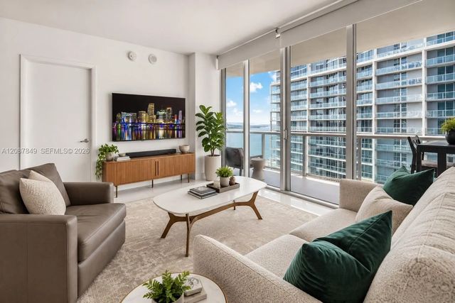 2 of 30 - 475 Brickell Avenue #3609, Miami, FL