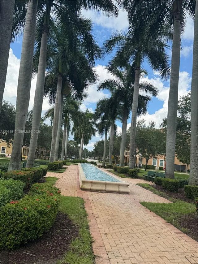 3 of 28 - 928 Sw 147th Avenue #2906, Pembroke Pines, FL