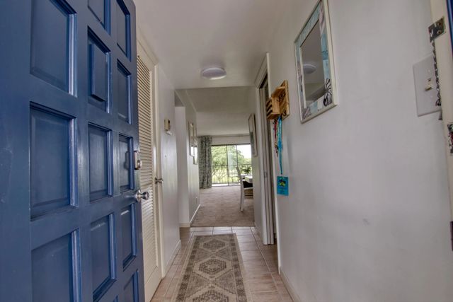 2 of 17 - 4489 Luxemburg Court #304, Lake Worth, FL