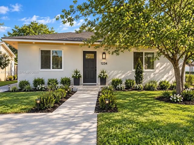 2 of 5 - 2883 Nw 191st Terrace, Miami Gardens, FL