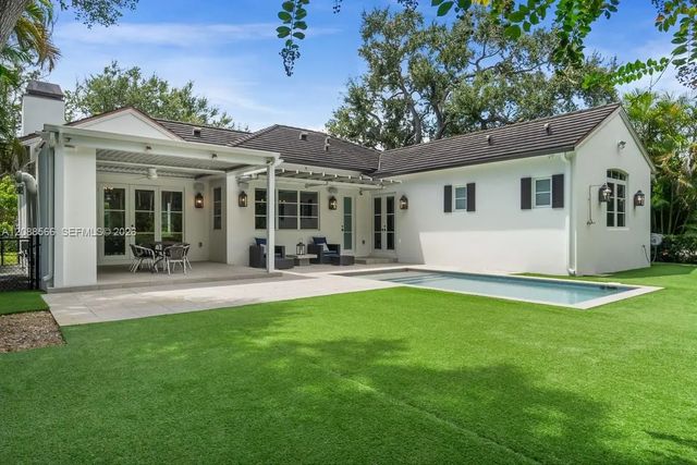 4 of 45 - 5851 Sw 77th Terrace, South Miami, FL