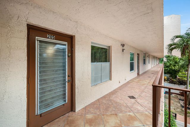 2 of 39 - 14623 Bonaire Boulevard #205, Delray Beach, FL