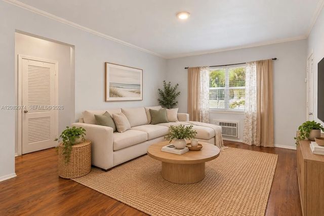 4 of 25 - 1610 Michigan Avenue #5, Miami Beach, FL