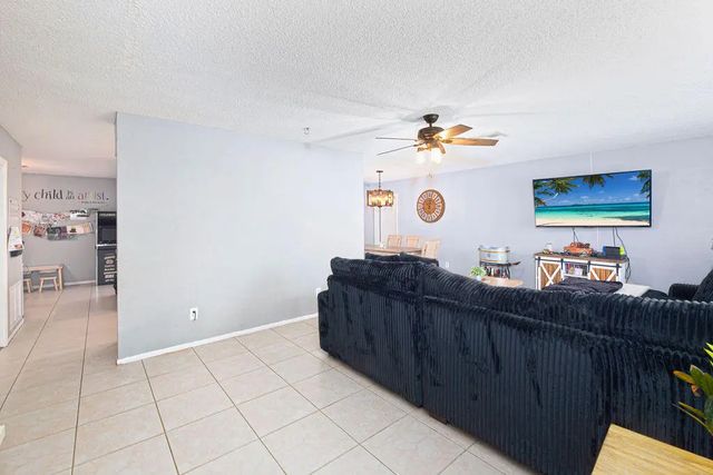 3 of 23 - 9411 Nw 74th Place, Tamarac, FL