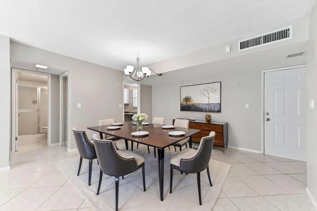 5 of 31 - 3575 S Ocean Boulevard #305, South Palm Beach, FL