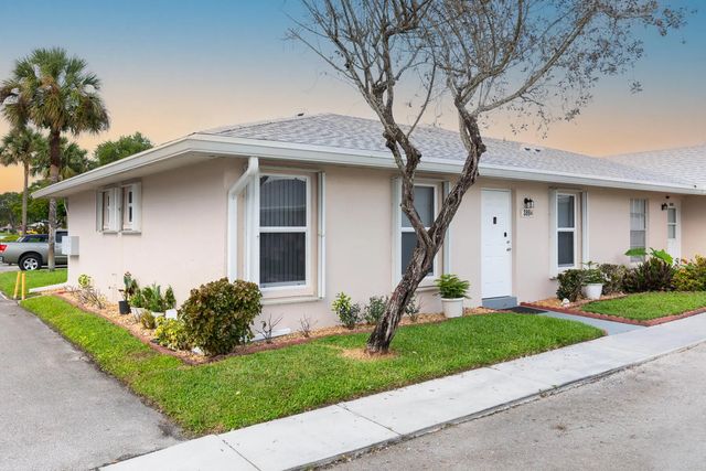 3 of 26 - 389 Bennington Lane #a, Lake Worth, FL