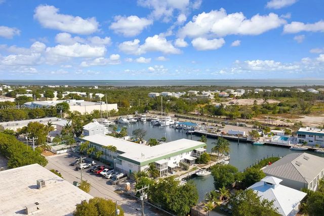 2 of 18 - 5301 Ocean Terrace #1, Marathon, FL