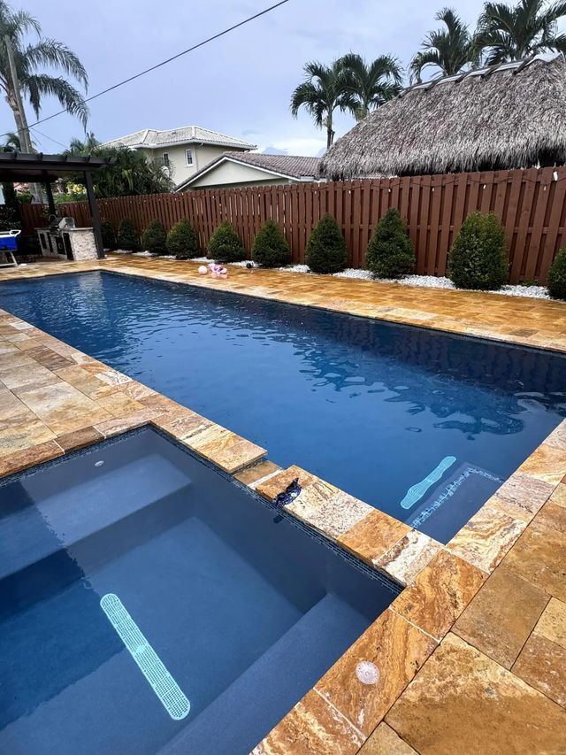 3 of 13 - 816 Sw 2nd Street, Boca Raton, FL
