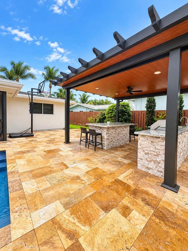 5 of 13 - 816 Sw 2nd Street, Boca Raton, FL