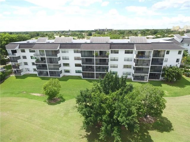 3 of 24 - 16051 Blatt Boulevard #112, Weston, FL