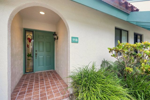3 of 27 - 11 Lexington Lane E #b, Palm Beach Gardens, FL