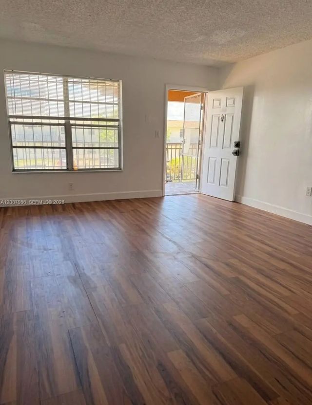3 of 6 - 291 Nw 177th Street #c-201, Miami Gardens, FL