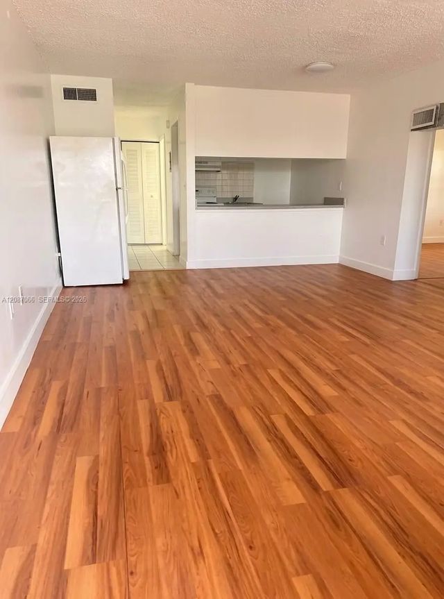 4 of 6 - 291 Nw 177th Street #c-201, Miami Gardens, FL