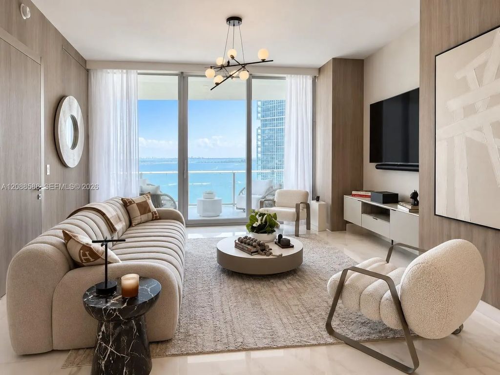 300 Biscayne Boulevard Way #1605w, Miami
