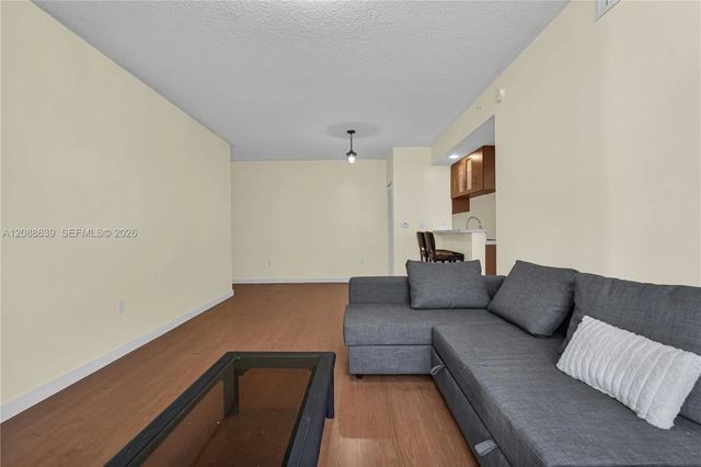5 of 36 - 601 Ne 23rd Street #901, Miami, FL