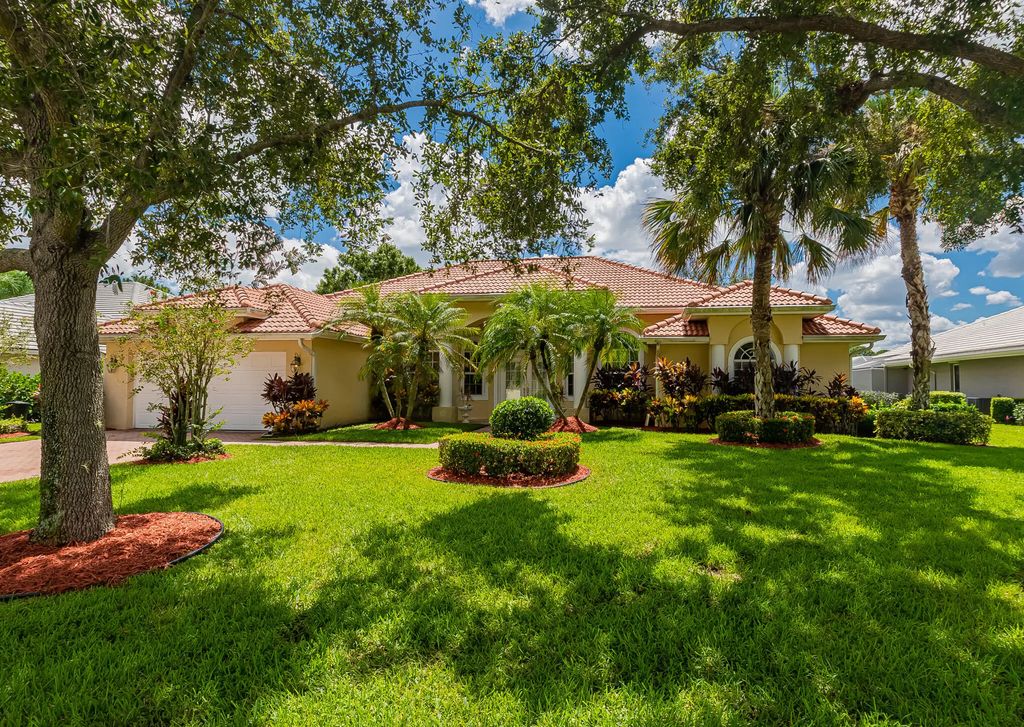 1262 Sw Bent Pine Cove, Port St. Lucie