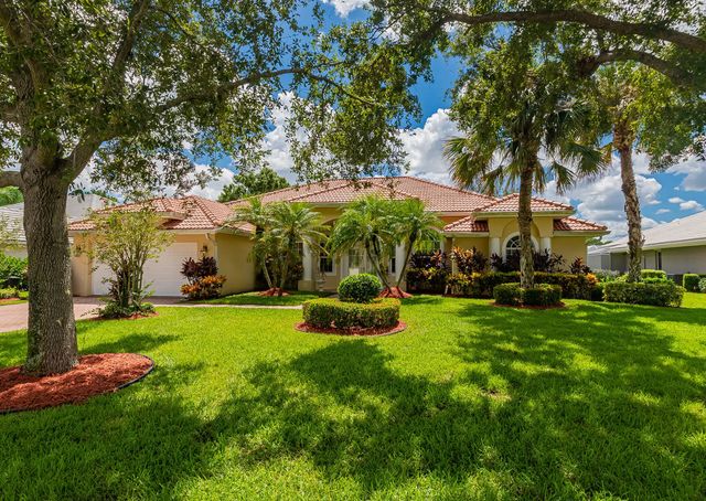 1262 Sw Bent Pine Cove, Port St. Lucie